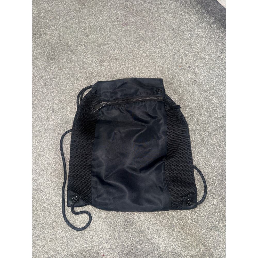 lululemon athletica Black Mesh-Panel Drawstring Crossbody Sack